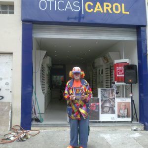 Palhaço Locutor na Ótica Carol